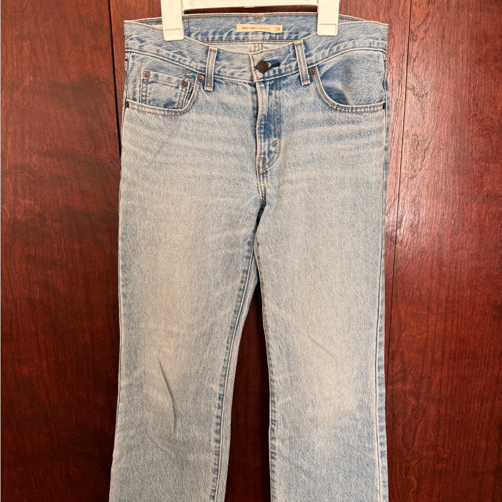 Levi’s Middy Ankle Straight Jean